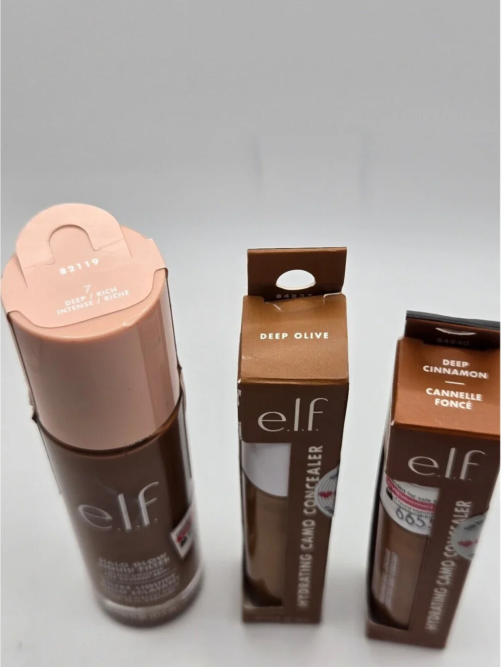e.l.f. Halo Glow Liquid Filter and Hydrating Camo Concealer Set - Deep Olive & 2